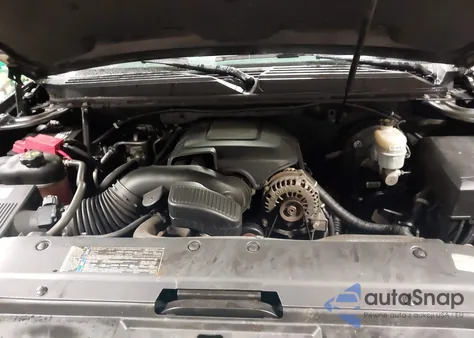 2011 GMC Yukon Xl 1500 Denali z USA, uszkodzony, nr VIN 1GKS2MEF3BR141591